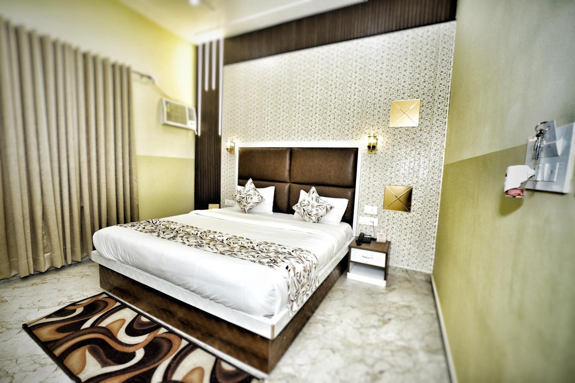 The Orchid Retreat Apartment Agra  Exterior photo