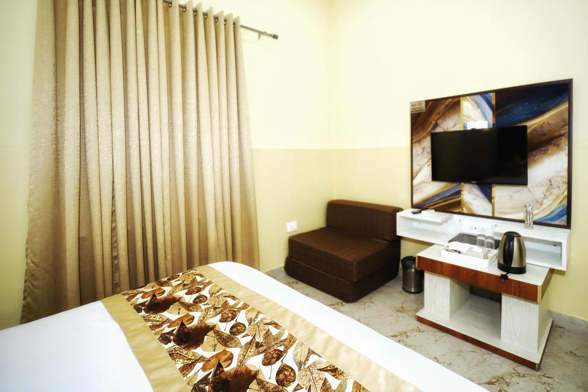 The Orchid Retreat Apartment Agra  Exterior photo